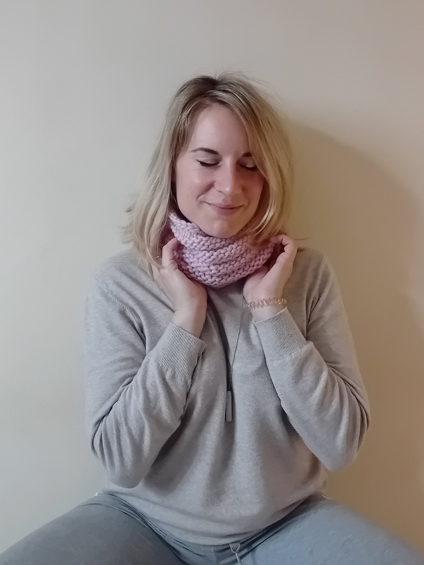 Neck wrap // tube scarf // 100%wool