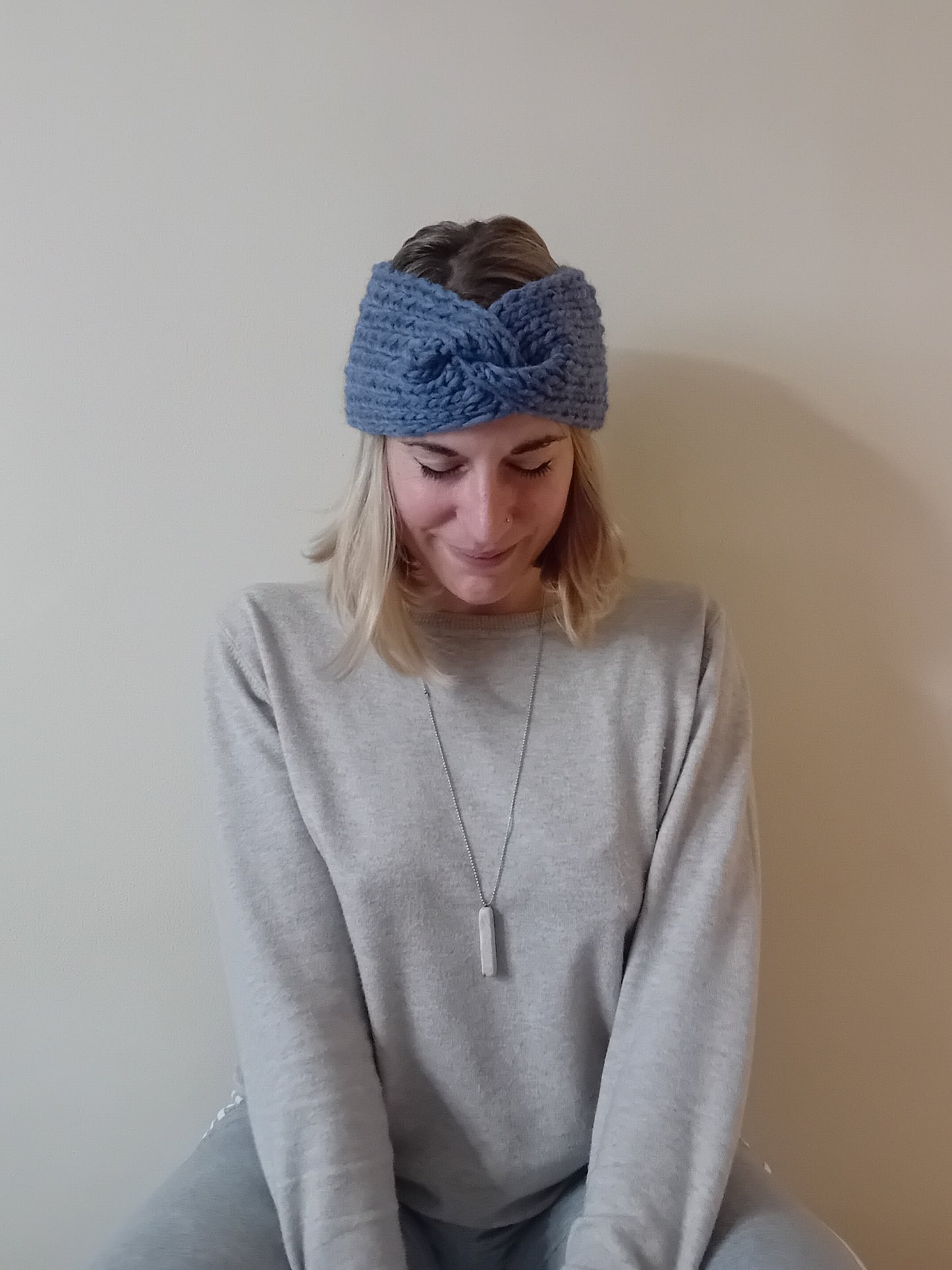 Head wrap hand knitted // soft yarn // 100%wool