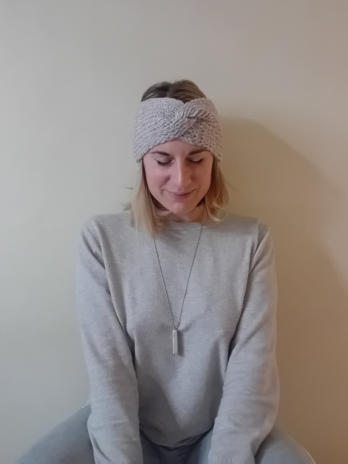 Head wrap hand knitted // beige soft yarn //