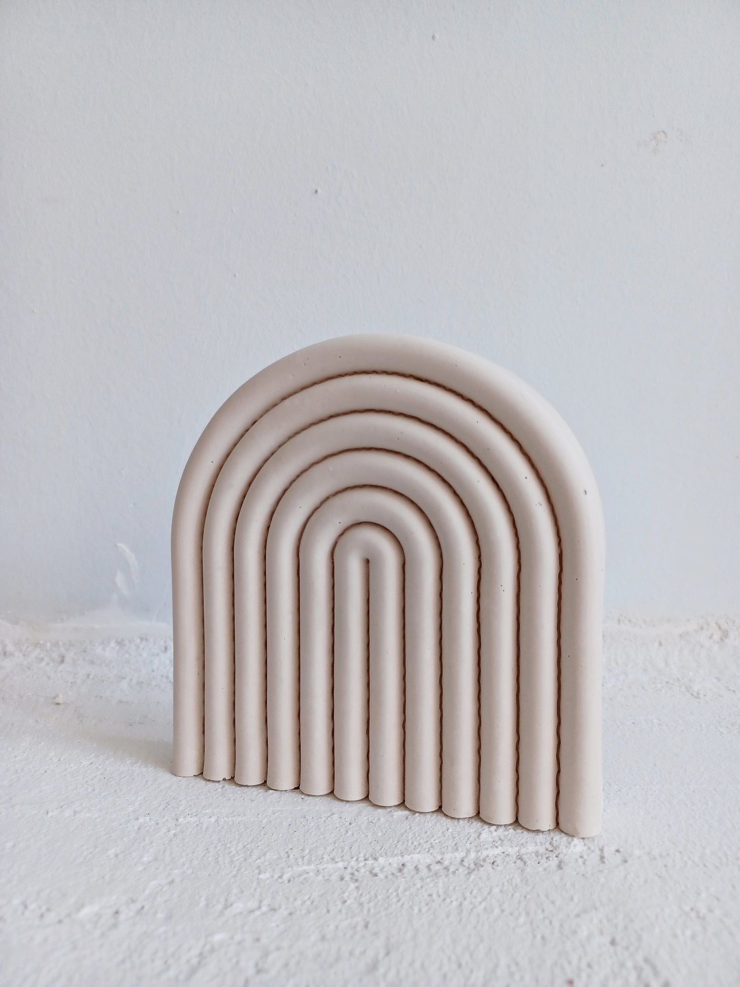 ARCH decorative tray // book holder