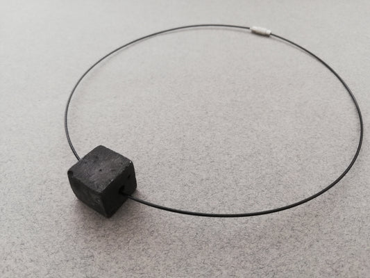 wire necklace / plaster dark cube LIMITED EDITION