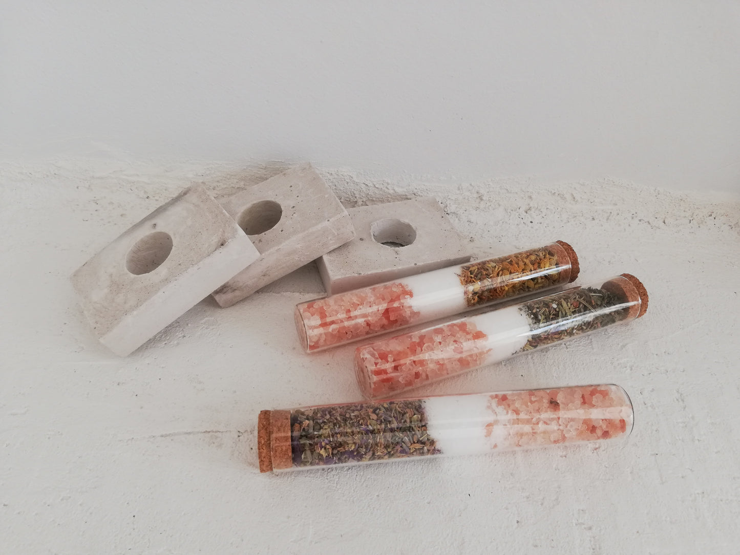 BATH SOAK // Plant propagation VASE with handmade base // set of THREE