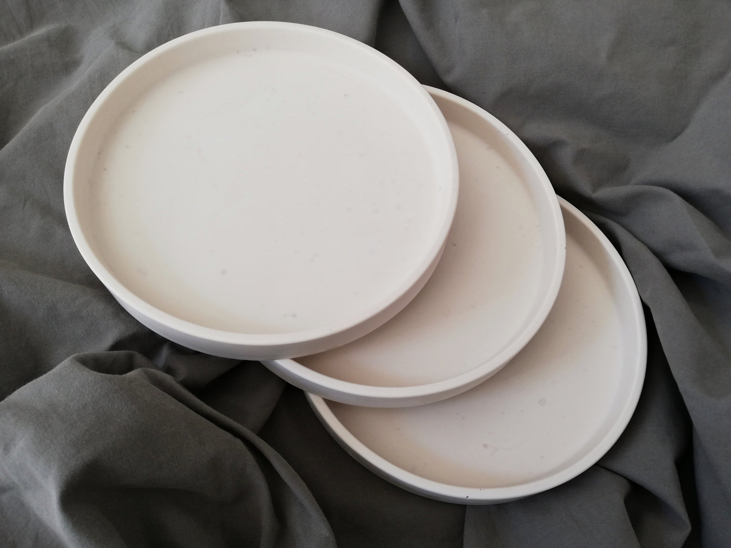 Large decorative tray // jesmonite cast