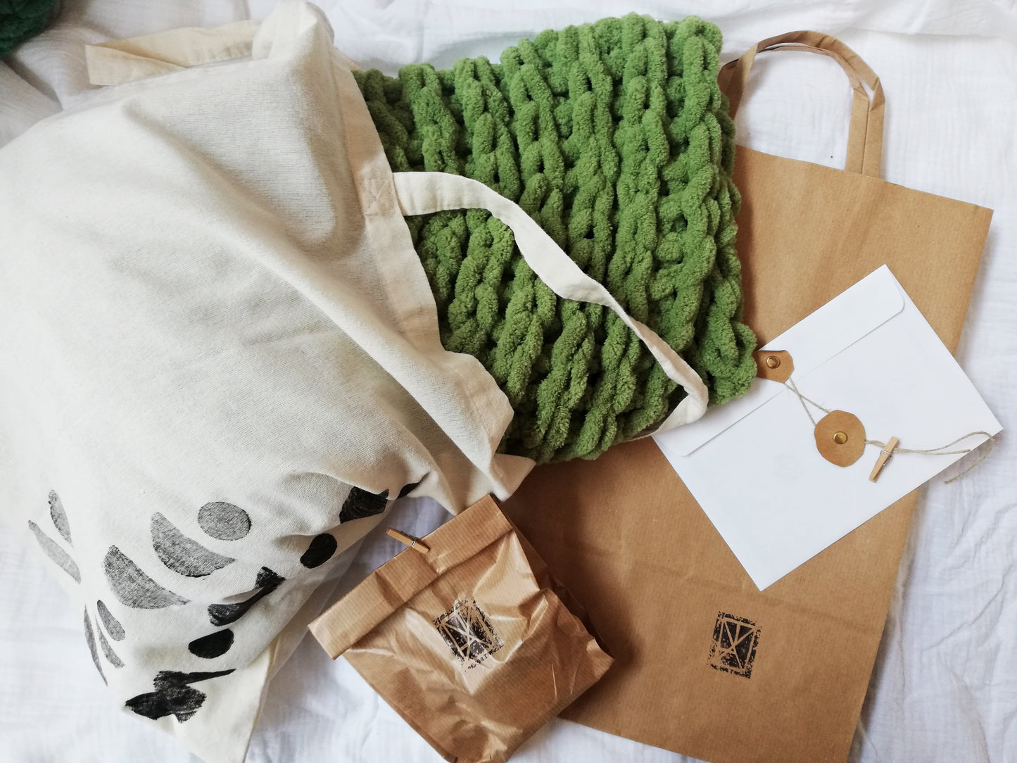 BABY BLANKET + BEESWAX balm + HAND PRINT tote set // baby shower // gift set // newborn
